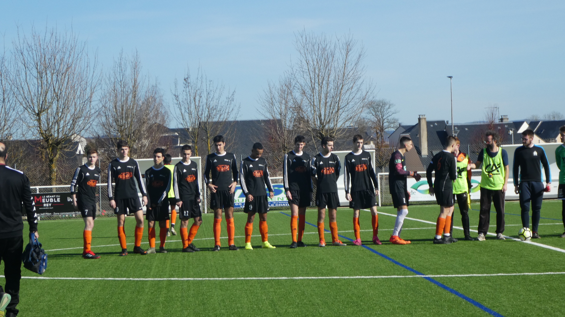 LES U 19 ET LES FEMININES SUR UN NUAGE